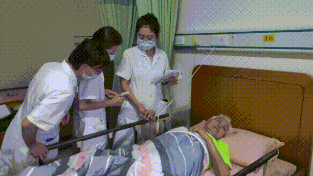 7cd1d8ec10464d9681fa6959a5fe2311.gif